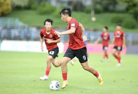 广州蒲公英3-0泉州取关键三分 距争冠组仅差1分 广州蒲公英3-0泉州取关键三分 距争冠组仅差1分
