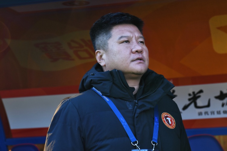 元敏诚社媒送别李金羽,铁人新帅徐正源重聚旧部