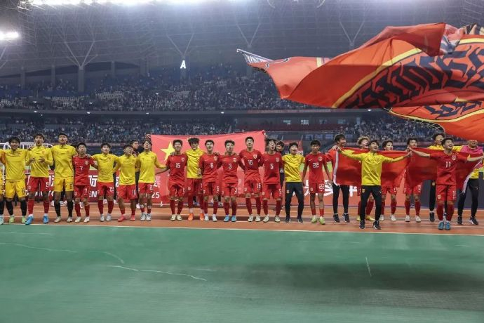 U16四国赛夺冠：09国少5-2逆转澳大利亚，替补双星79分钟后锁定胜局
