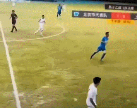 暴力犯规致对手腓骨骨折 曹博远停赛6场被逐出赛区