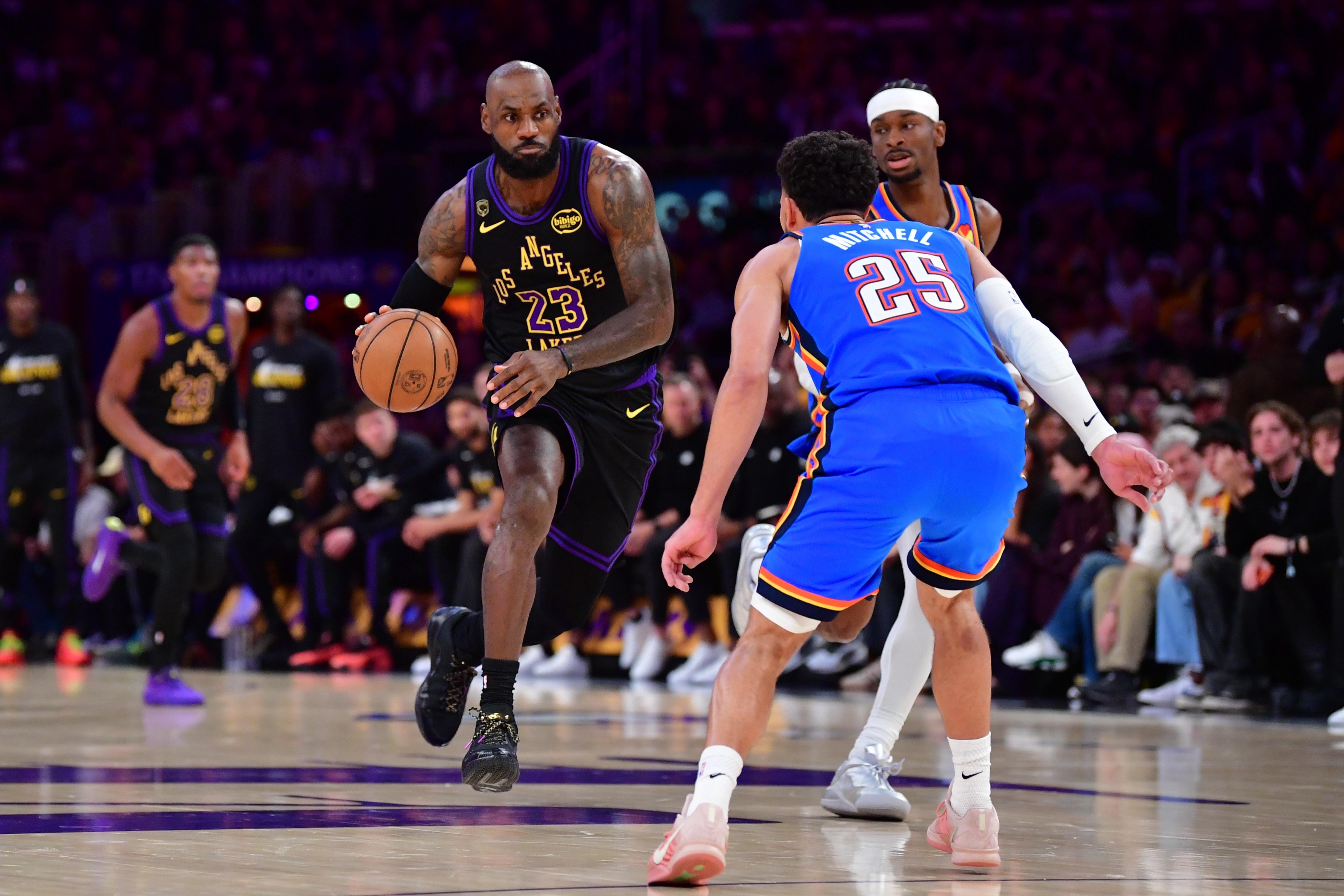 NBA裁判报告：G4最后2分钟无误判 詹姆斯关键抛投未遭犯规
