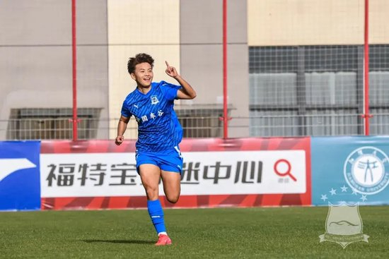 王霜状态回升仍需等待国家队征召 常卫魏：保守使用不冒险