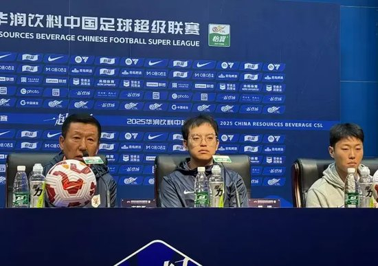 崔康熙证实张弛无缘战深圳 吴兴涵刘彬彬合练复出在即 崔康熙证实张弛无缘战深圳 吴兴涵刘彬彬合练复出在即